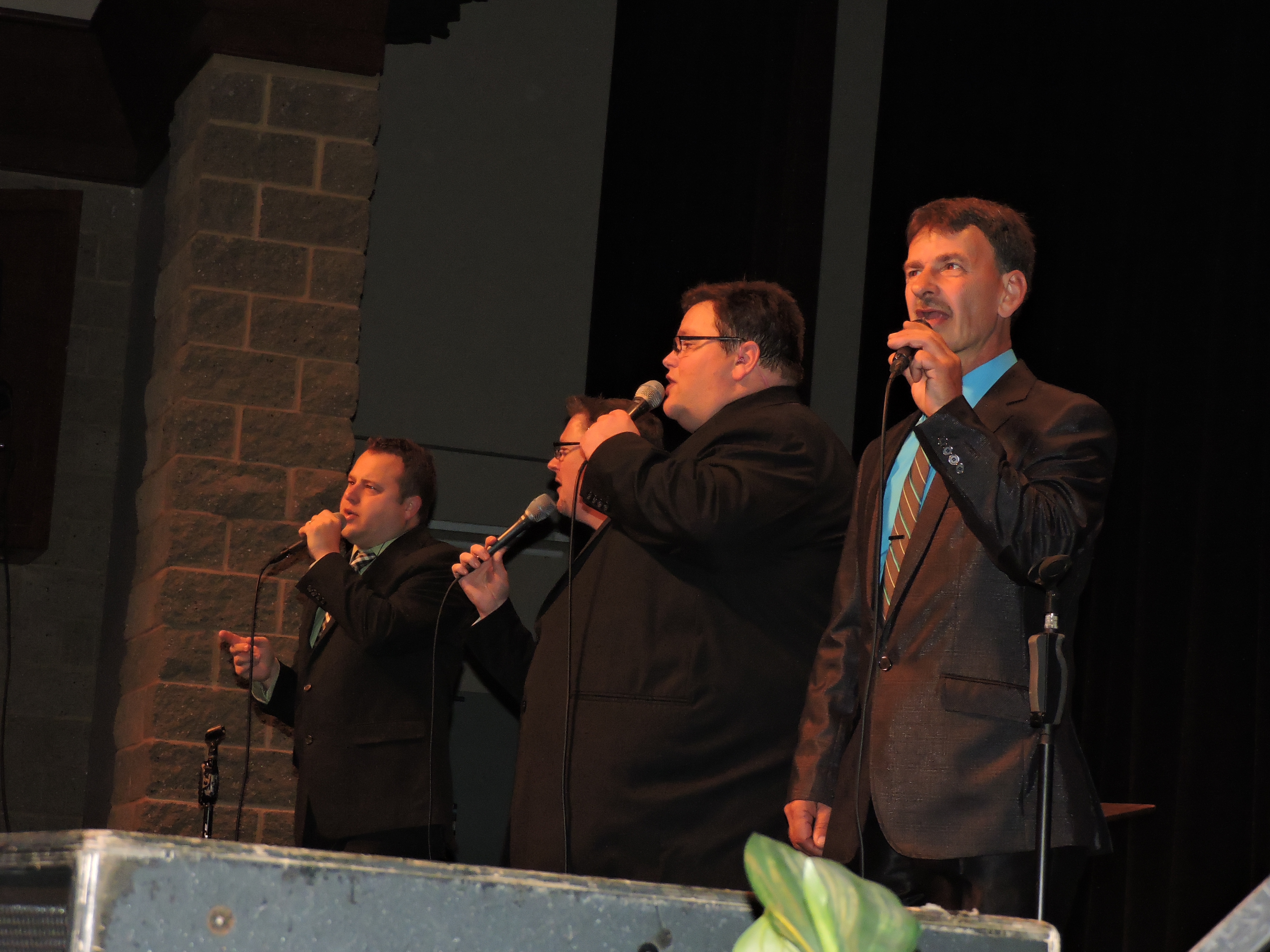 The Appointed Quartet sings gospel songs to help ring in the new year.