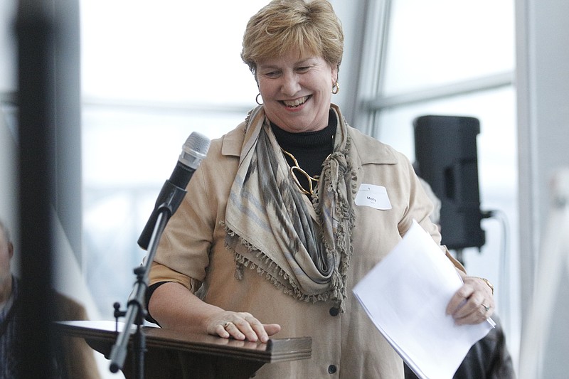 Molly Sasse French speaks on March 10, 2015, at ArtsBuild's Ruth Holmberg Arts Leadership Award ceremony at the Hunter Museum of American Art in Chattanooga.
