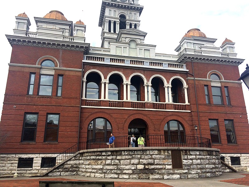Staff Photo by Kendi Anderson / The Sevier county courthouse is seen in Sevierville, Tenn.