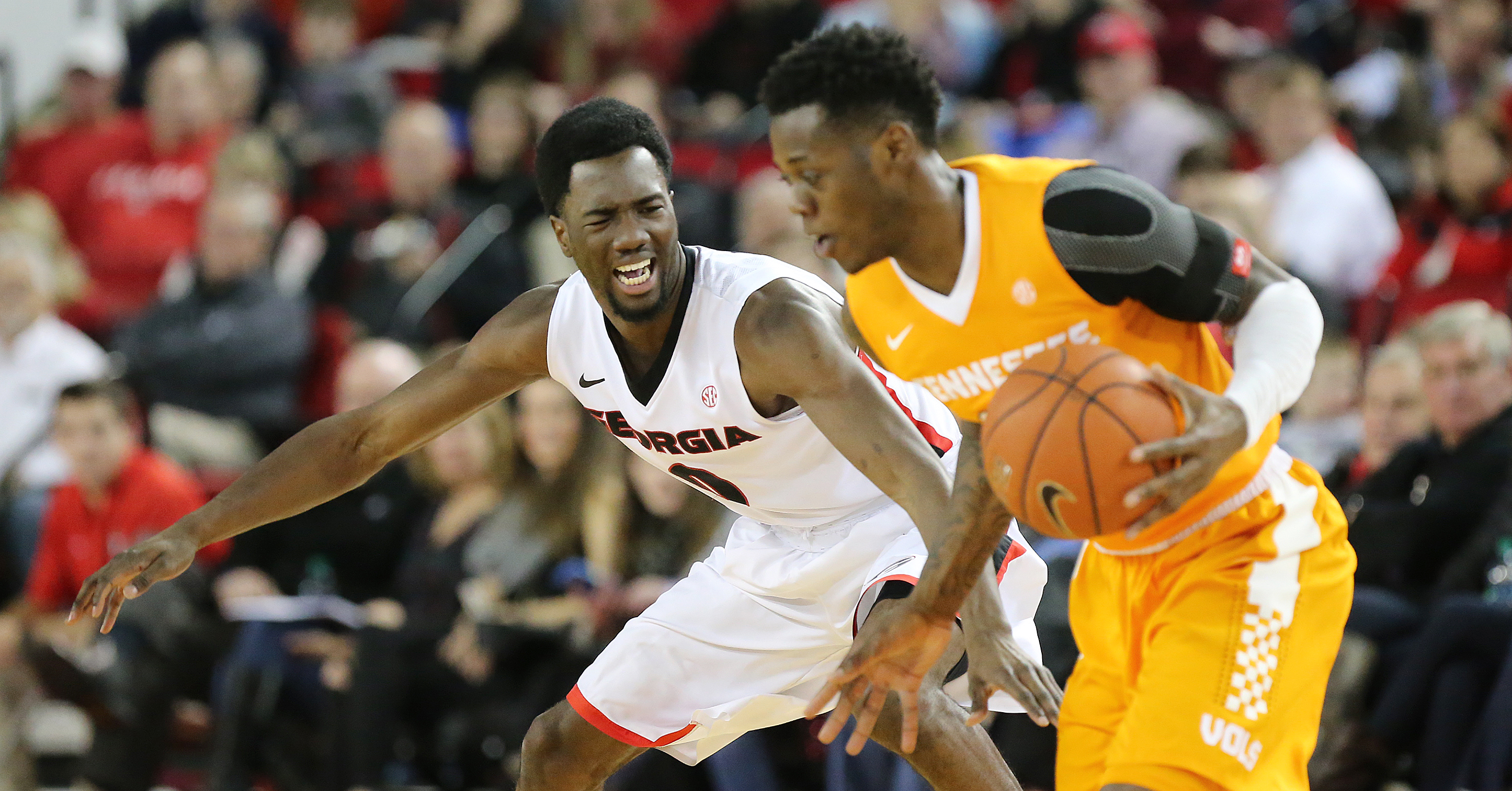 Tennessee guard Devon Baulkman steals from Georgia guard William Jackson II during the first half of an NCAA college basketball game Wednesday, Jan. 13, 2016, in Athens, Ga. (Curtis Compton/Atlanta Journal Constitution via AP)