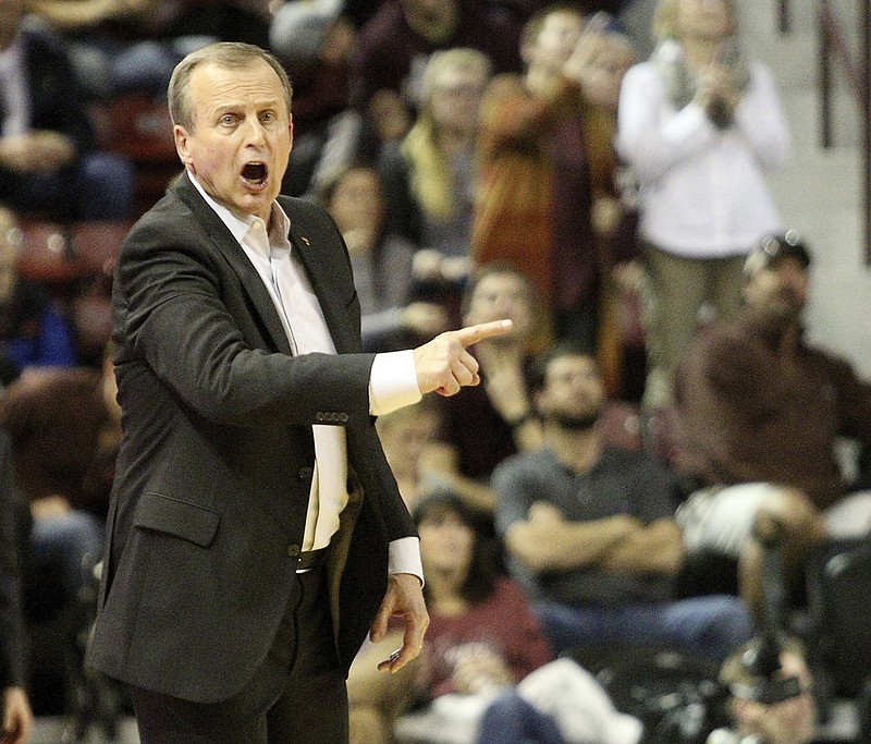 Tennessee head coach Rick Barnes shouts instructions to his team during the second half of an NCAA college basketball game against Mississippi State in Starkville, Miss., Saturday, Jan. 16, 2016. Tennessee won 80-75. (AP Photo/Jim Lytle)