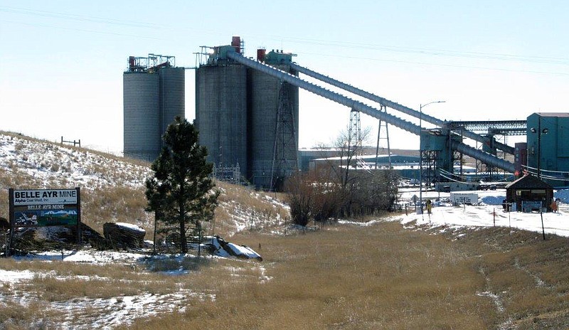 
              FILE - This Thursday, Jan. 21, 2016 file photo shows the Belle Ayr Mine near Gillette, a northeastern Wyoming coal town where the owner has filed for Chapter 11 bankruptcy and worries about the local economy run high. Coal’s been hit hard by bankruptcies, new pollution rules and the decline of a once-promising export market, and now, the federal government’s blocking of new coal sales has left people in places like Gillette, in a rare mood: Pessimistic. (AP Photo/Mead Gruver, File)
            