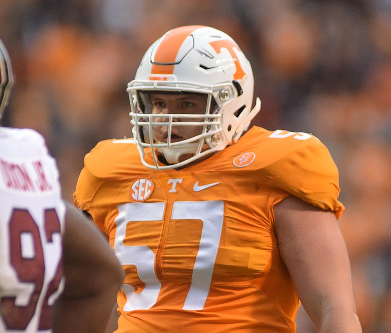 Mack Crowder (57) played guard for Tennessee.