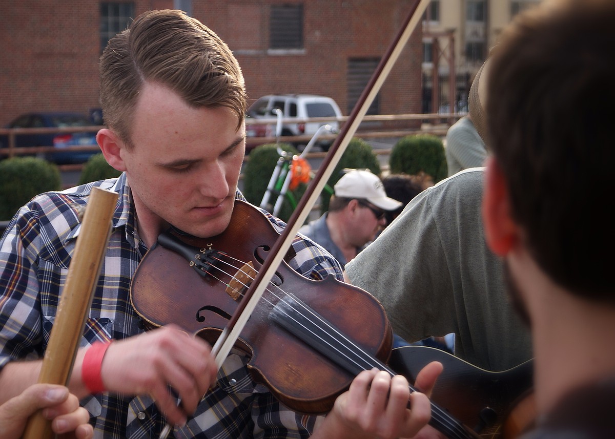 Fiddlers convention celebrates seventh year of reviving dormant ...