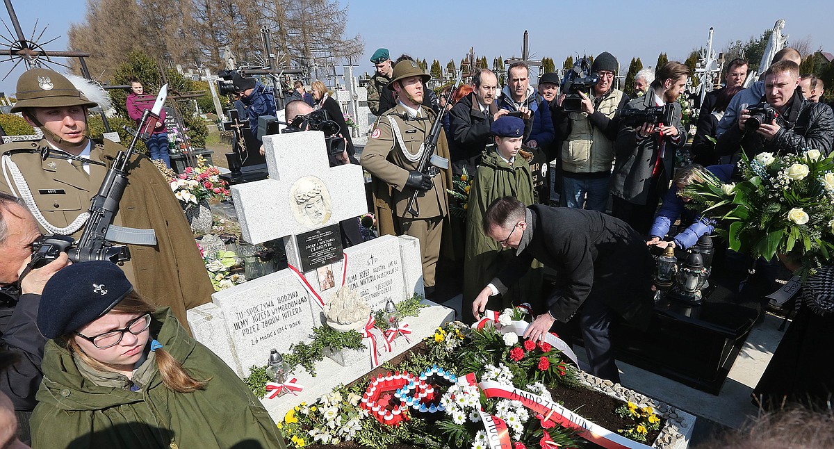 New museum honors Poles killed for helping Jews in Holocaust ...