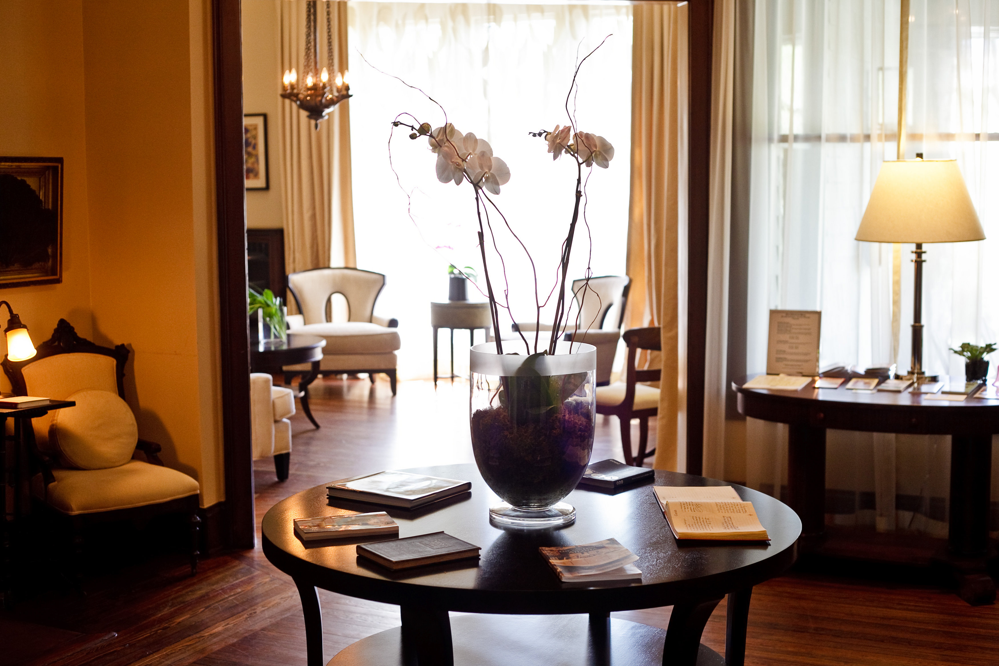 The foyer of Stonehurst Place features inviting decor that continues throughout the Atlanta bed and breakfast.