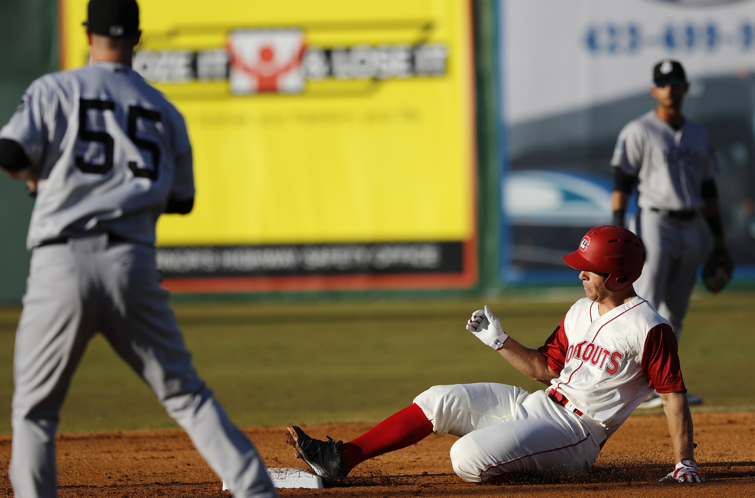 Lookouts runner Stuart Turner advances to 2nd during the Lookouts' home opener against the Generals at AT&T Field on Tuesday, April 12, 2016, in Chattanooga, Tenn.