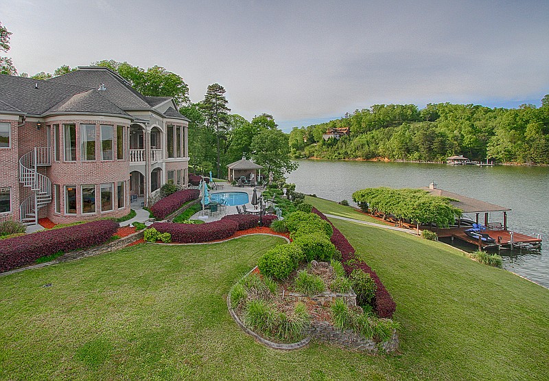 Bidding starts at $1.25 million Saturday for this nearly 10,000-square-foot estate with 250 feet of footage on Chickamauga Lake.
