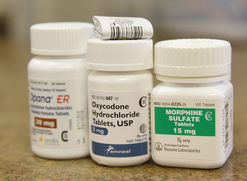 Painkillers like these could be affected if a tracking database is put in place. Federal officials and advocates both want to require doctors to use pill-tracking databases to curb painkiller abuse.