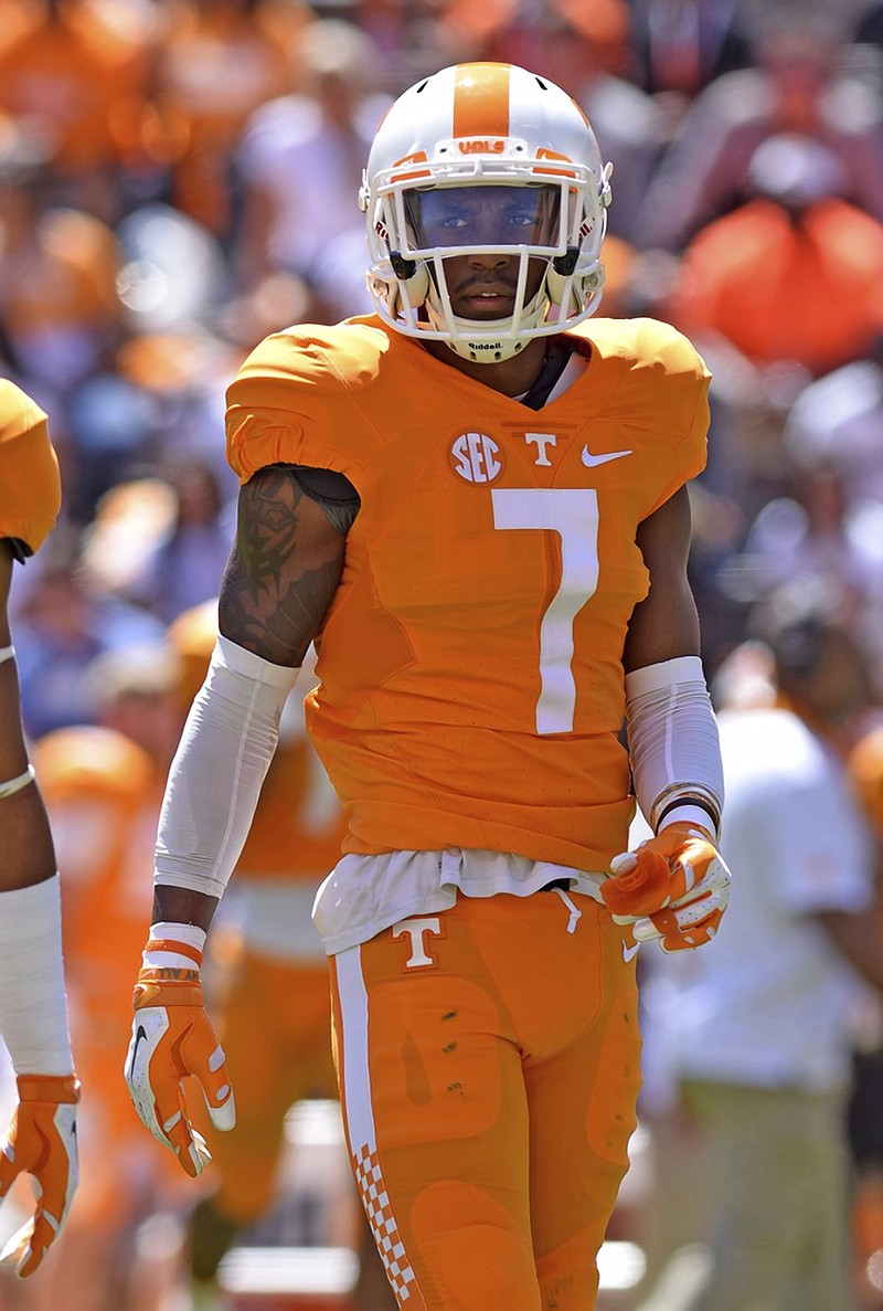 Tennessee uniform history