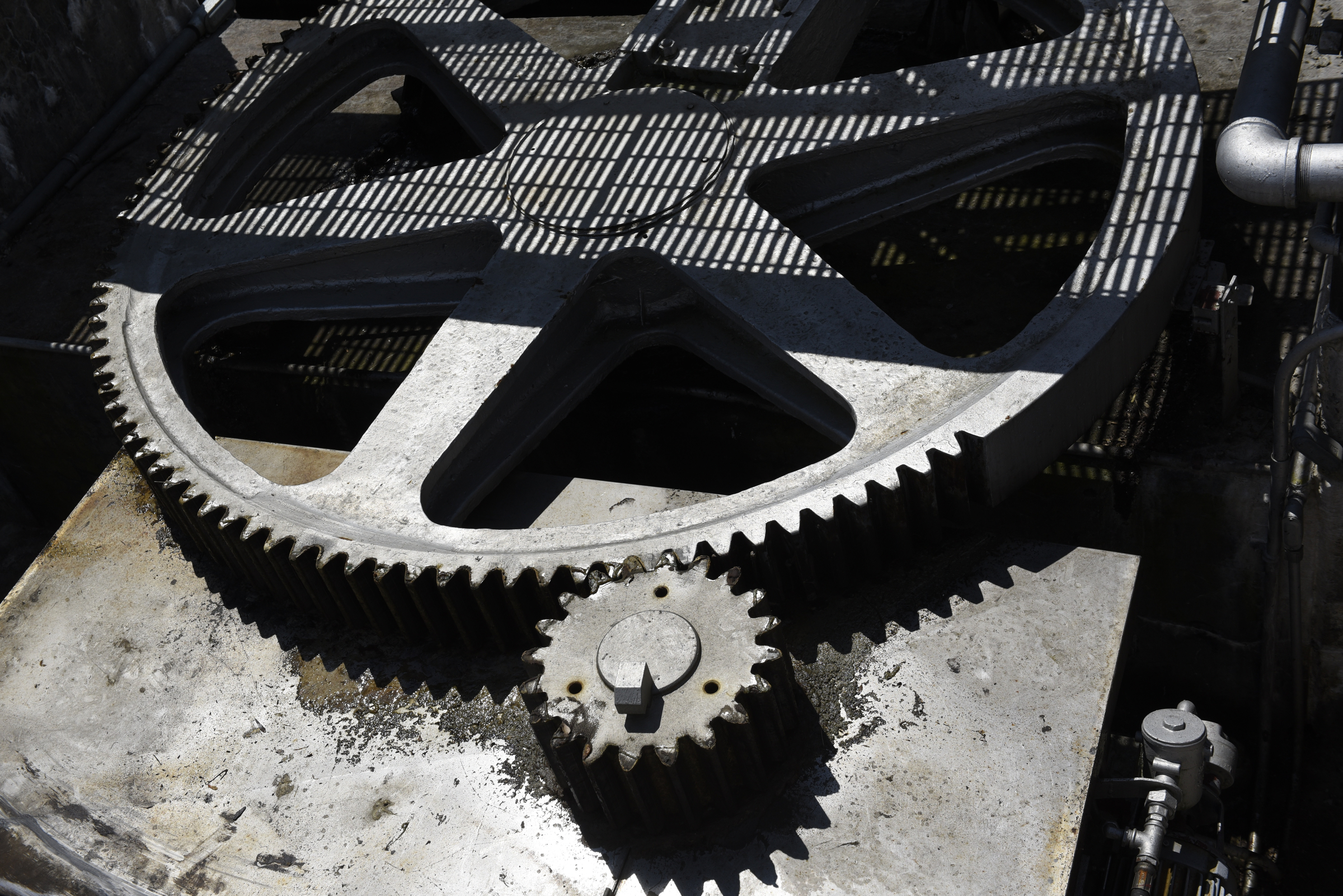 One of the gears that operates the door on the lock at the Chickamauga Dam is photographed on Monday, Apr. 25, 2016, in Chattanooga, Tenn.