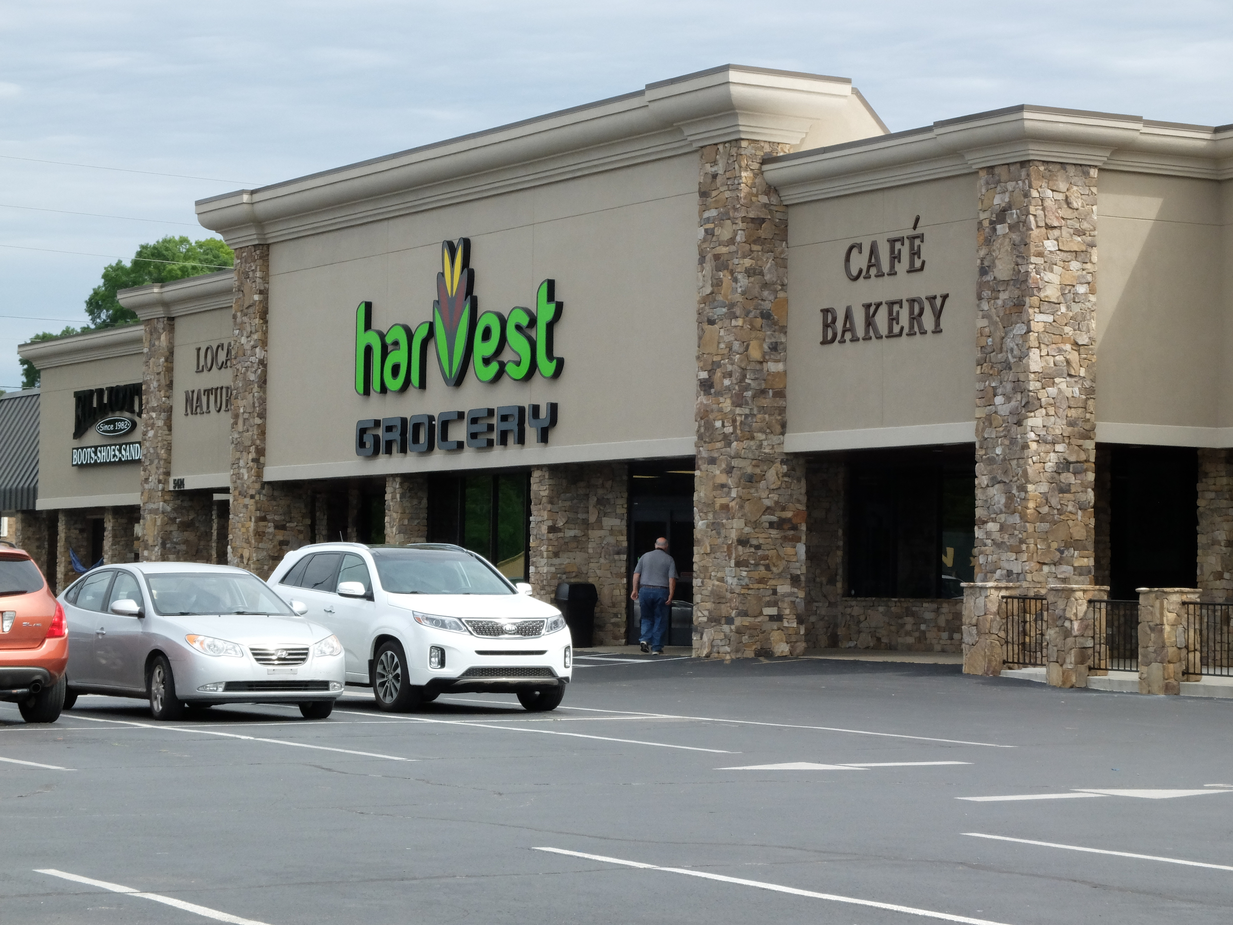 Everything at the Harvest Grocery on Hixson Pike is 25-percent off due to the closing of the store.