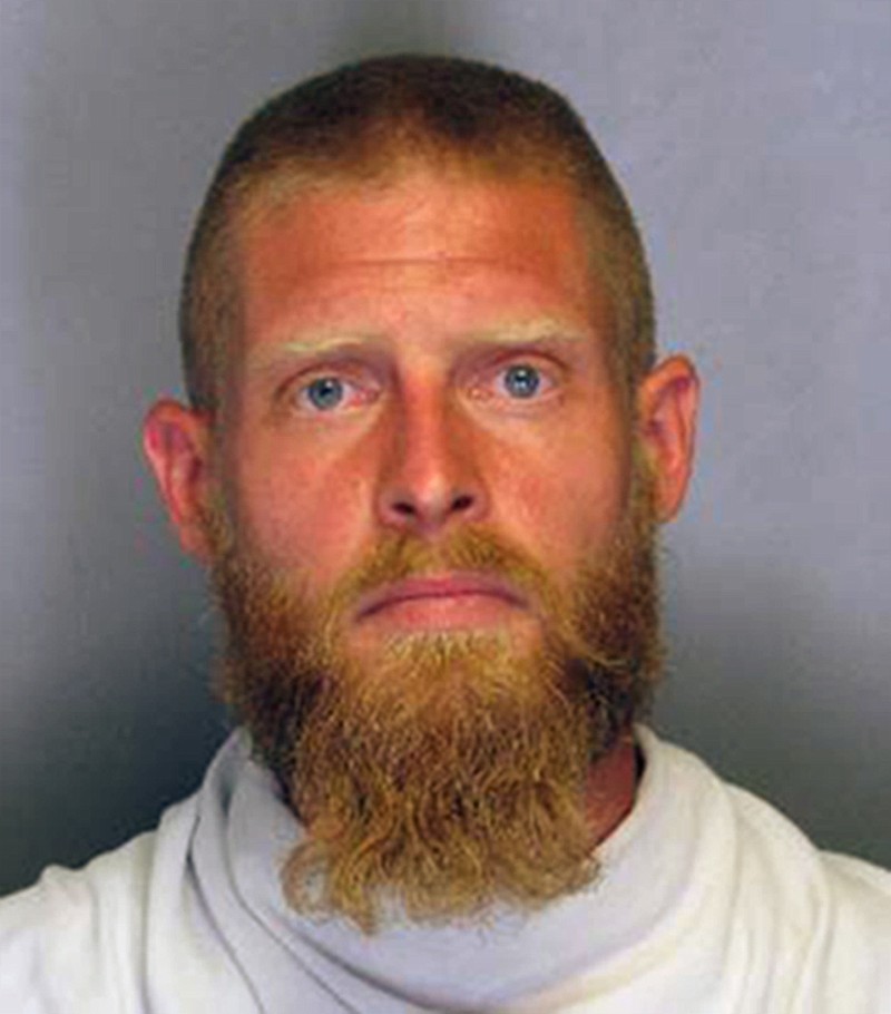 
              This August 2013 photo provided by the Champaign County Sheriff's Office in Urbana, Ill., shows Dracy "Clint" Pendleton. Pendleton, of Bellflower, Ill., who was a suspect in the May 7 shooting of a police officer in Mahomet, Ill., during a traffic stop, was shot and killed early Sunday, May 15, 2016, at an abandoned house near the Shawnee National Forest in southern Illinois in an incident that also left an FBI agent wounded, Illinois State Police said. (Champaign County Sheriff's Office via AP)
            