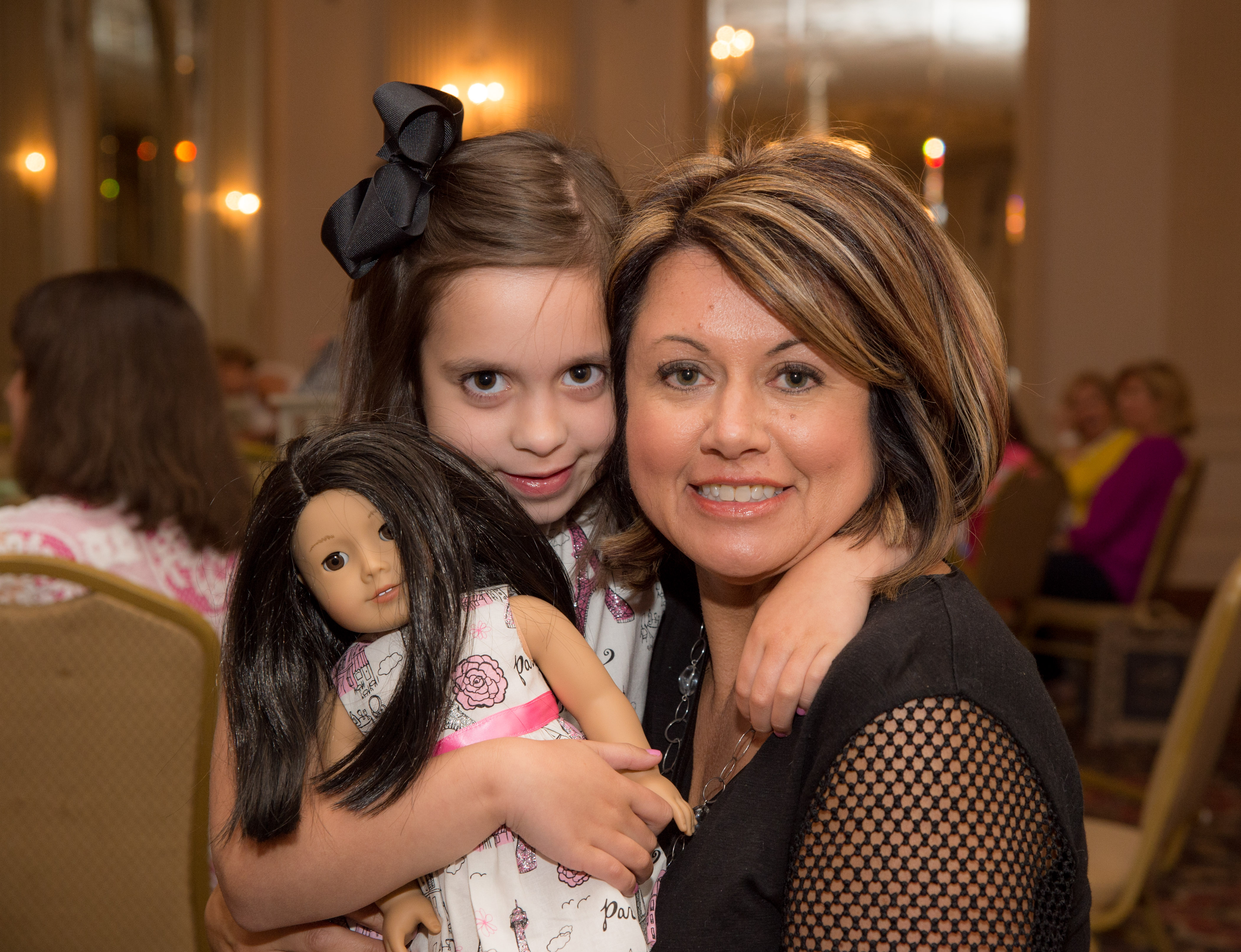 Zoe & Tura Robinson