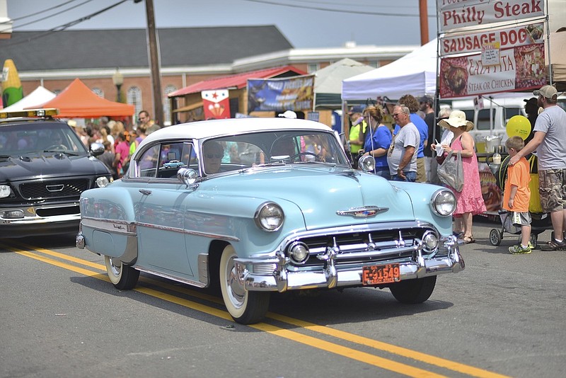 1890's Day celebrating 40 years in Ringgold's historic district