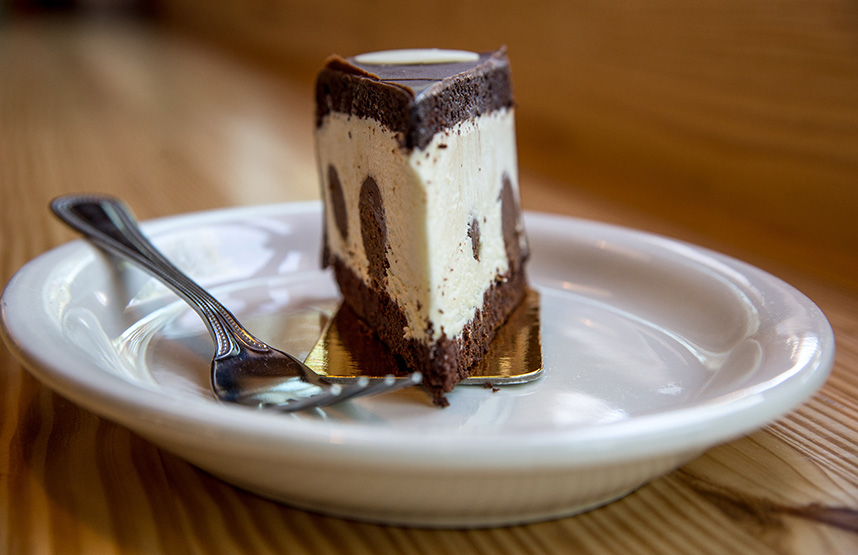 Dalmatian cake