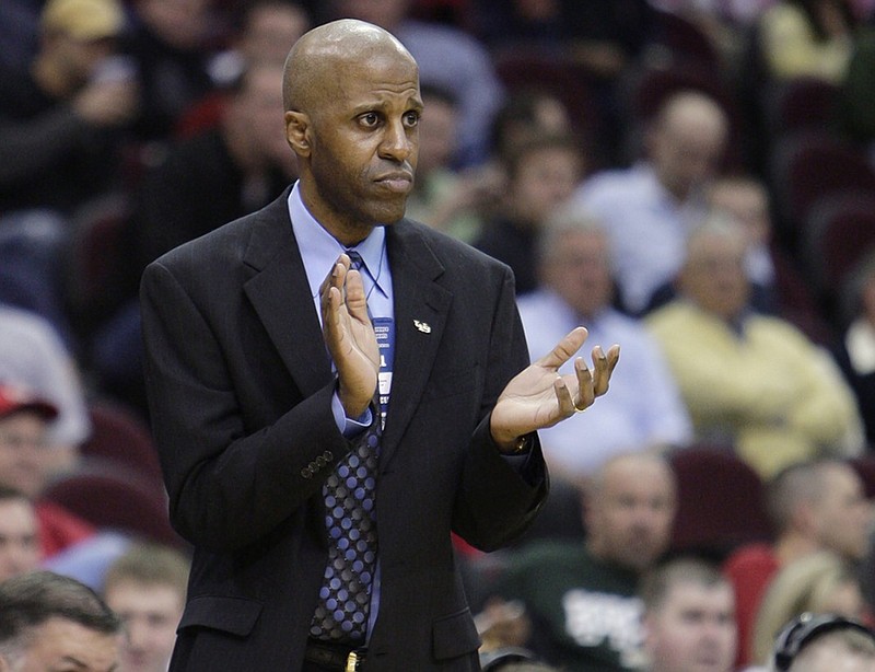 Reggie Witherspoon, who spent this past season as an assistant for UTC men's basketball, has taken a job as head coach at Canisius College in Buffalo, N.Y.