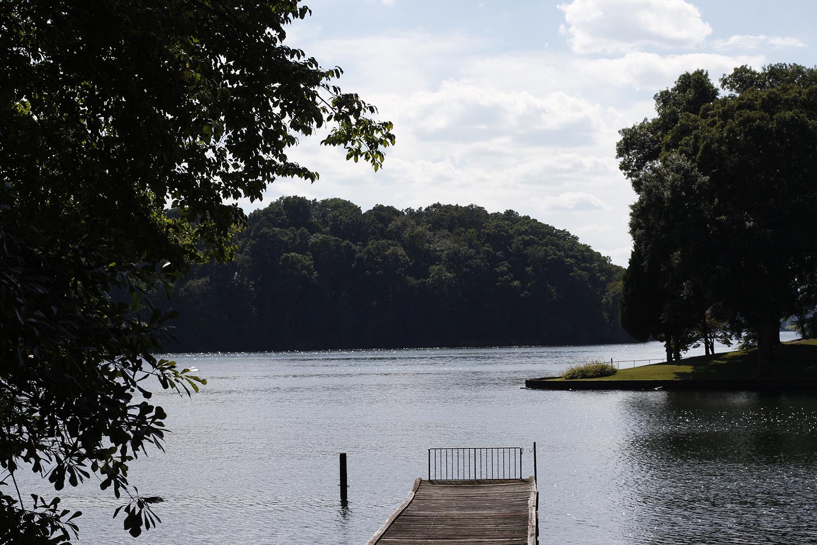FYI
A pier juts out into Chickamauga Lake in Lakesite, Tenn., on Friday.