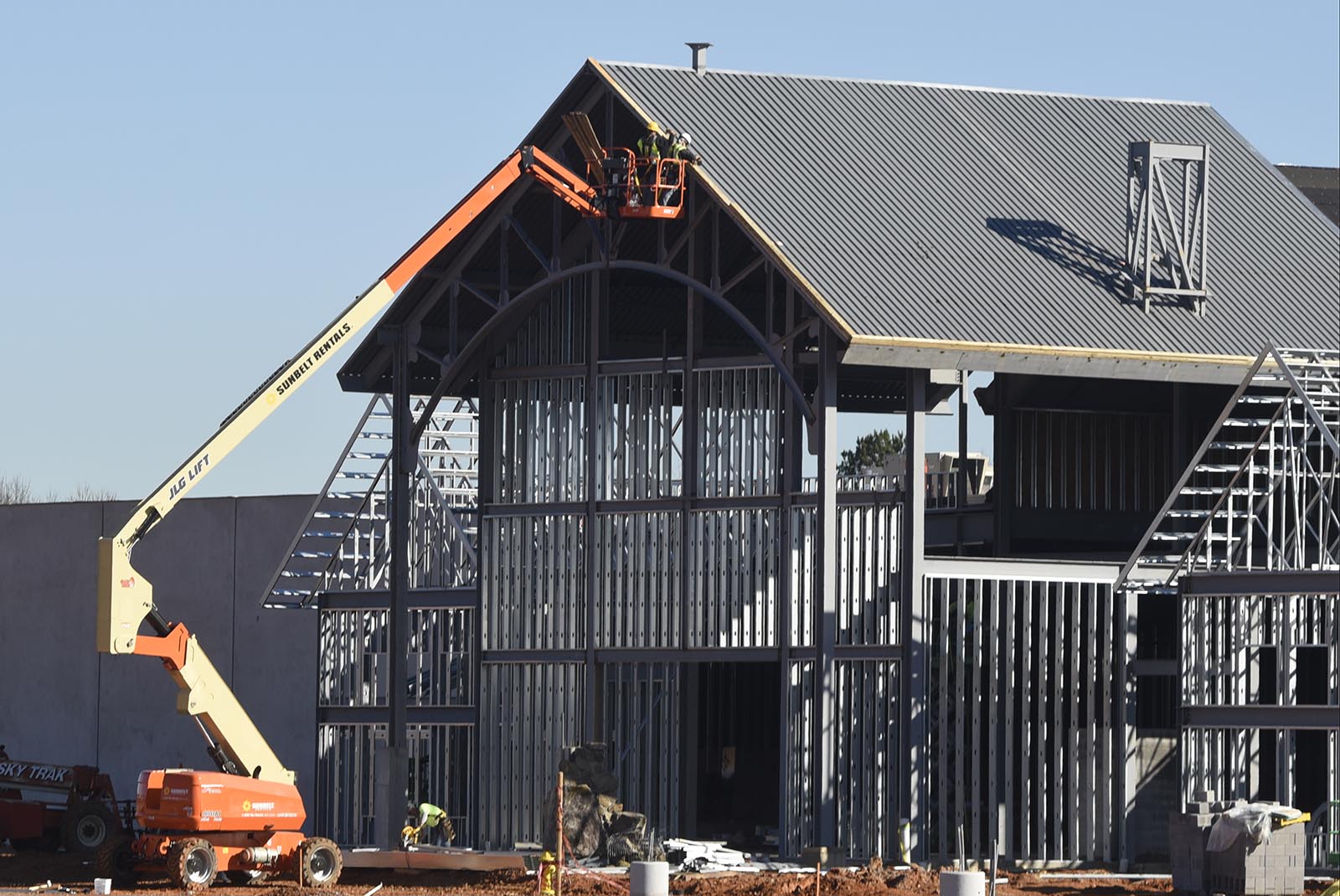 Construction continues on the Bass Pro Shop on Tuesday, Dec. 15, 2015, in East Ridge, Tenn.