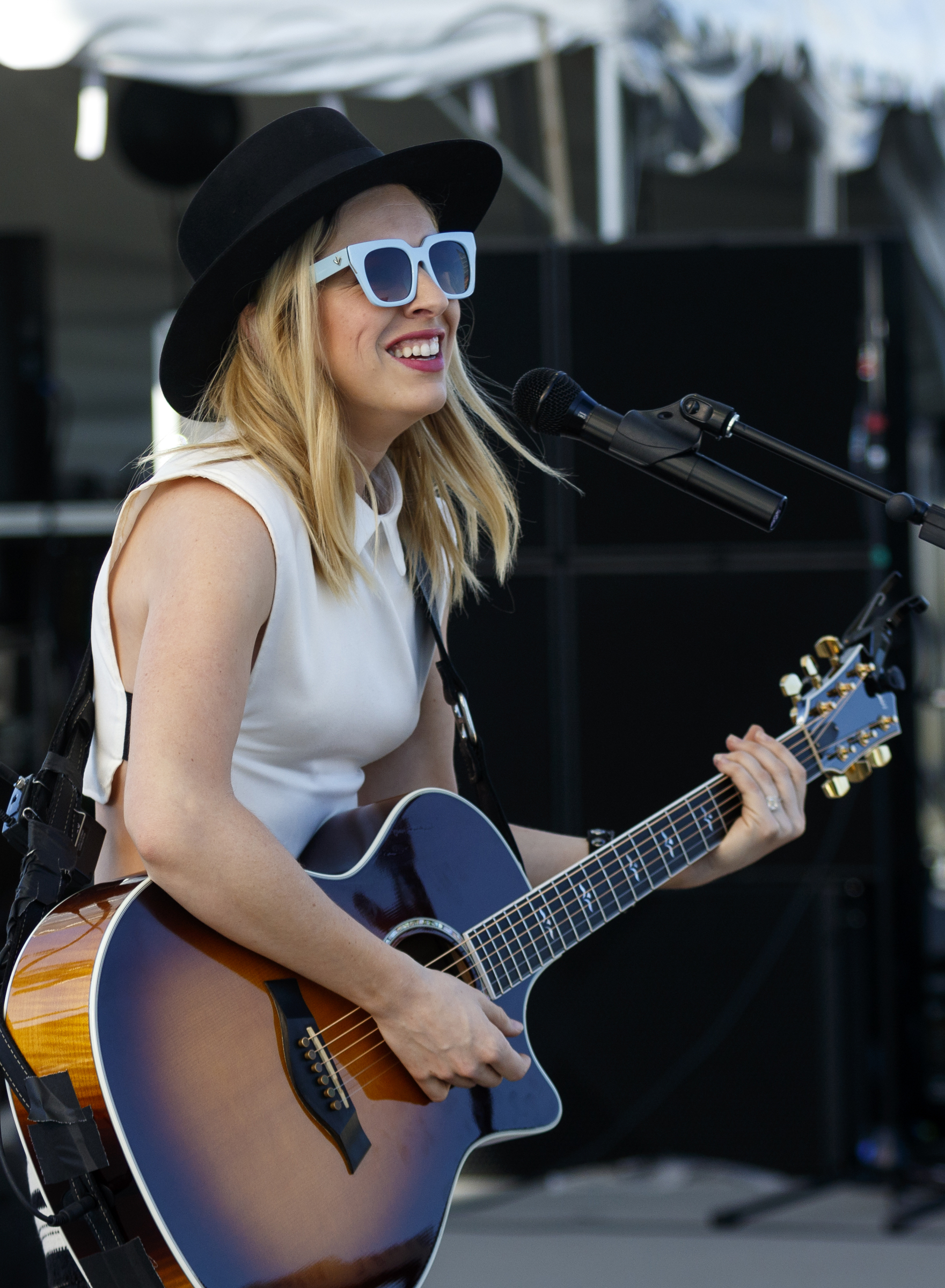 Artist ZZ Ward performs on the Coca Cola stage on the 1st day of the Riverbend Festival at Ross's Landing on Friday, June 10, 2016, in Chattanooga, Tenn. The festival is celebrating its 35th year, and Thomas Rhett was Friday night's headlining act.
