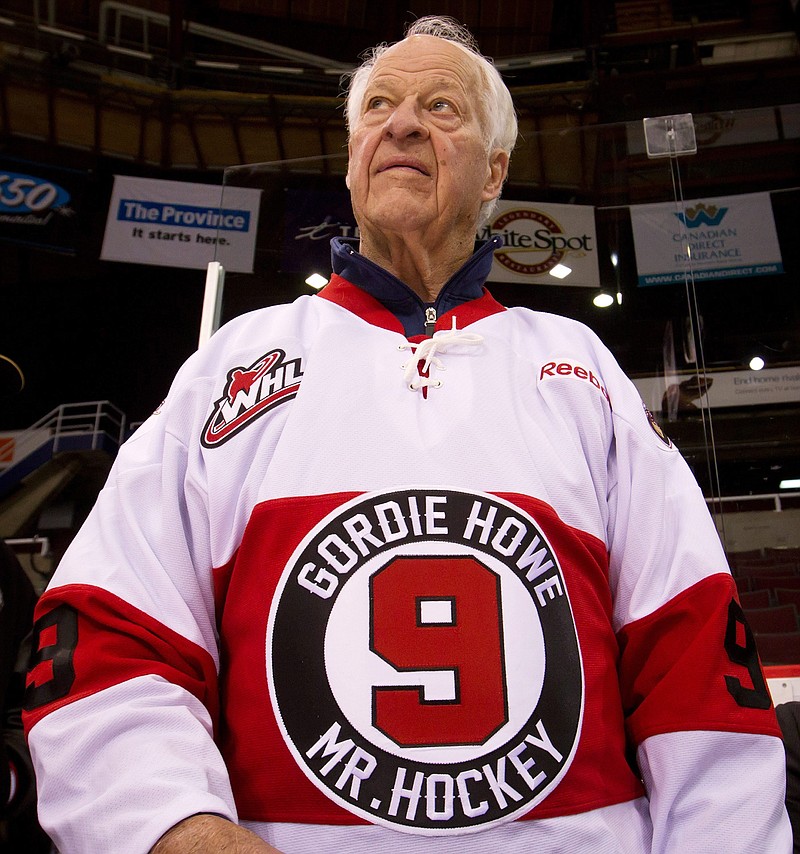 Mr. Hockey' Gordie Howe, 'the best of all time,' dies at 88 - Los