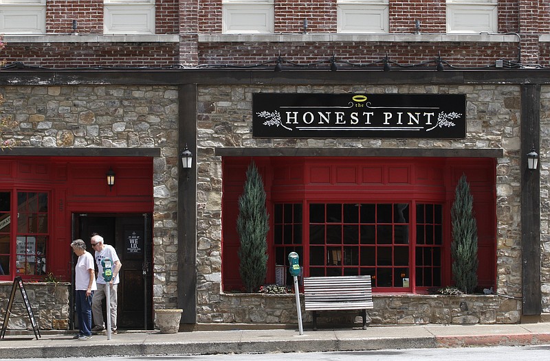 The Honest Pint invites locals to celebrate literature and dress in period costumes as part of its Bloomsday celebrations.