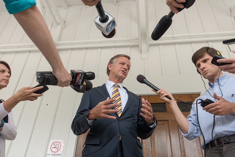 
              Gov. Bill Haslam speaks to reporters in Nashville, Tenn., on Wednesday, June 15, 2016, about a meeting that he had helped organize the day before with presumptive Republican presidential nominee Donald Trump in New York. Haslam said he still wasn't ready to endorse Trump. (AP Photo/Erik Schelzig)
            