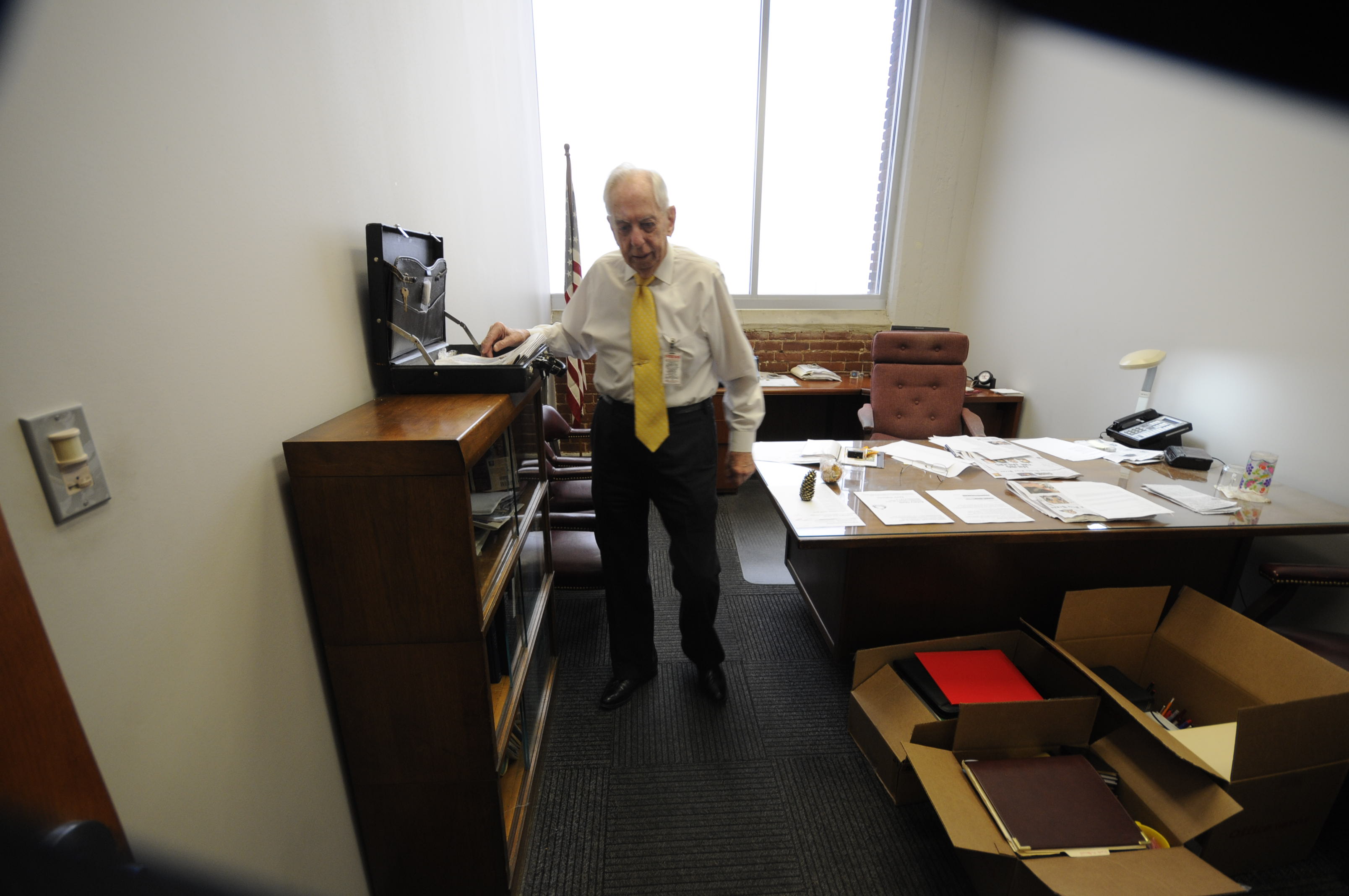 Staff Photo by Tim Barber/Chattanooga Times Free Press - February 15, 2012 - Times Free Press conservative editorialist Lee Anderson begins to clean out his office on a mid-February morning in preparation for his April 18th departure from a life-long job at the newspaper. Anderson celebrated 70 years in the business this year.