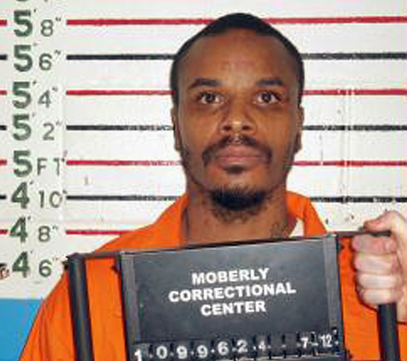 
              FILE - This undated booking photo released by Missouri Department of Corrections shows Carlin Q. Williams. A person who has seen a sealed document says DNA test results show that Williams, currently a Colorado inmate, is not Prince's son and therefore not entitled to inherit a fortune worth up to $300 million. (Missouri Department of Corrections via AP, File)
            