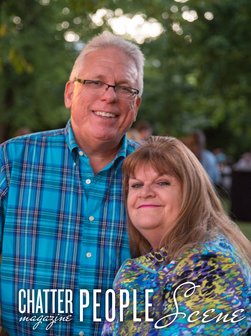 Lee & Belinda Earl