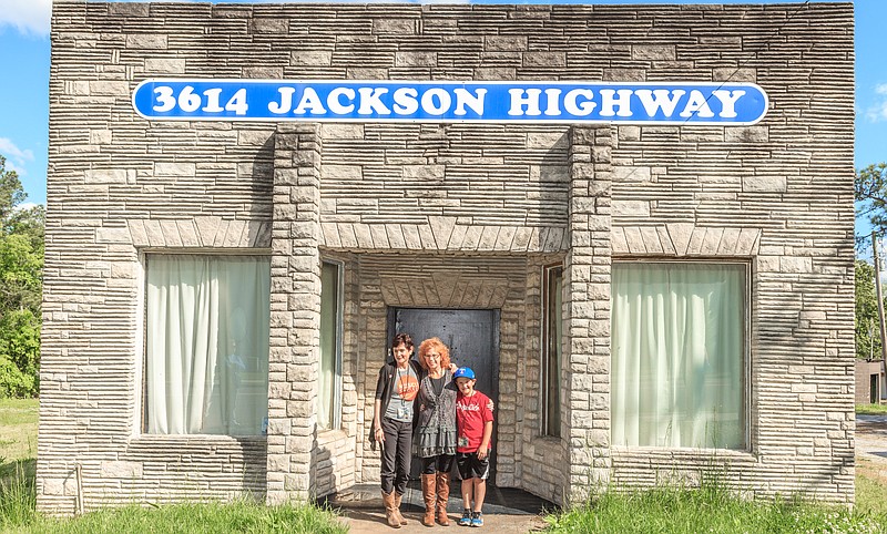 Muscle Shoals Sound Studio has hosted recording sessions for artists such as the Rolling Stones and Paul Simon.