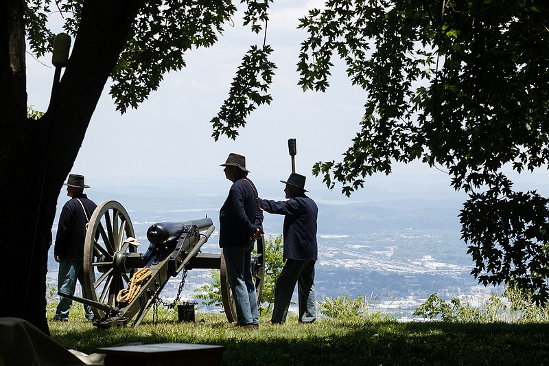 Living historians will present a Civil War artillery demonstration on Saturday, July 2, at Point Park on Lookout Mountain.
