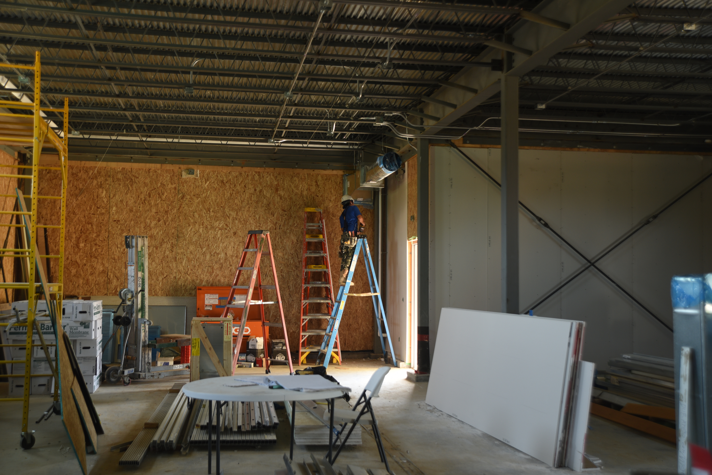 Work continues Tuesday, July 12, 2016, on the new Tennessee Aquarium Conservation Institute near Baylor School.