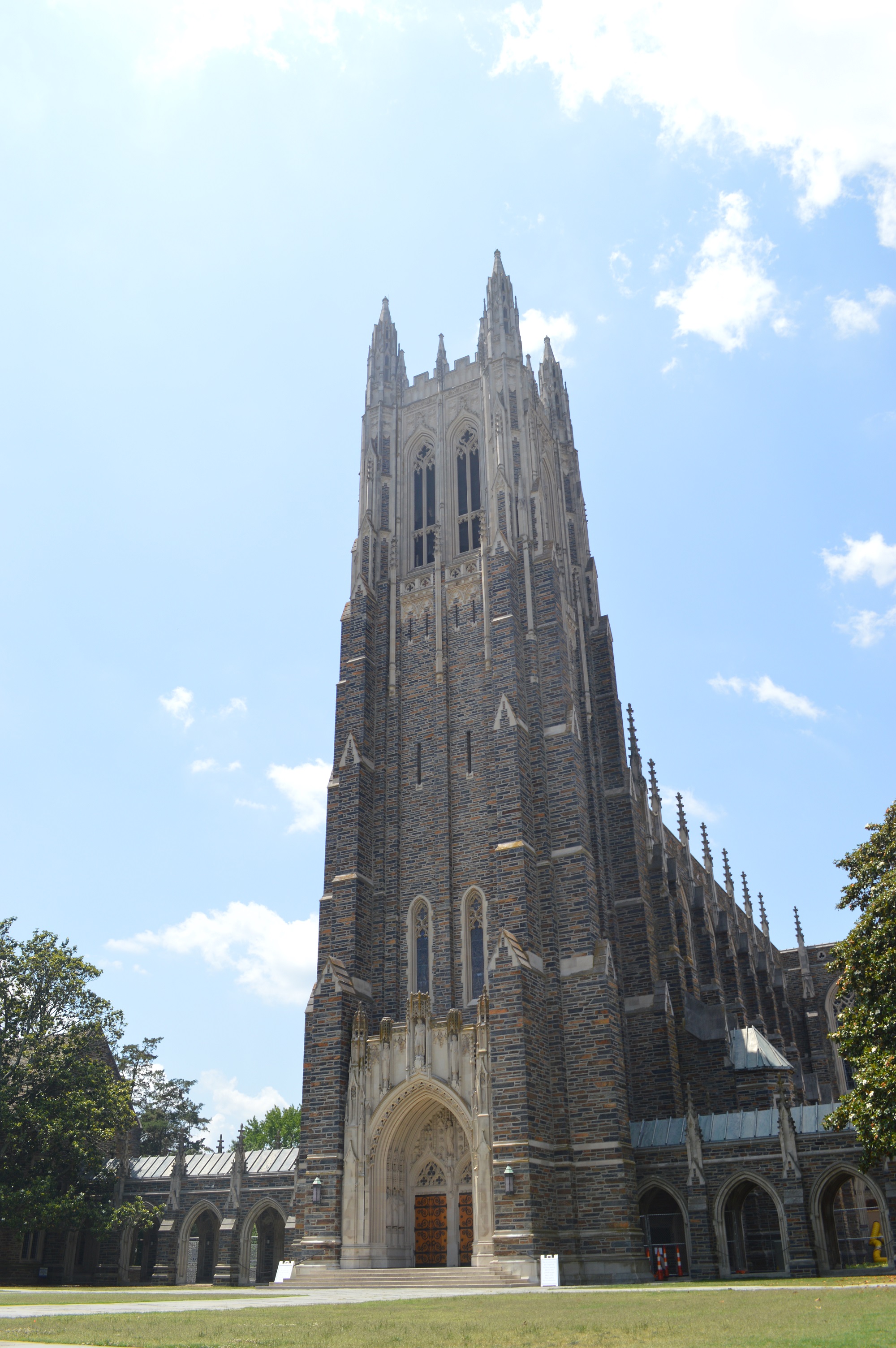 Duke University has several buildings in the Collegiate Gothic style, including Duke Chapel.