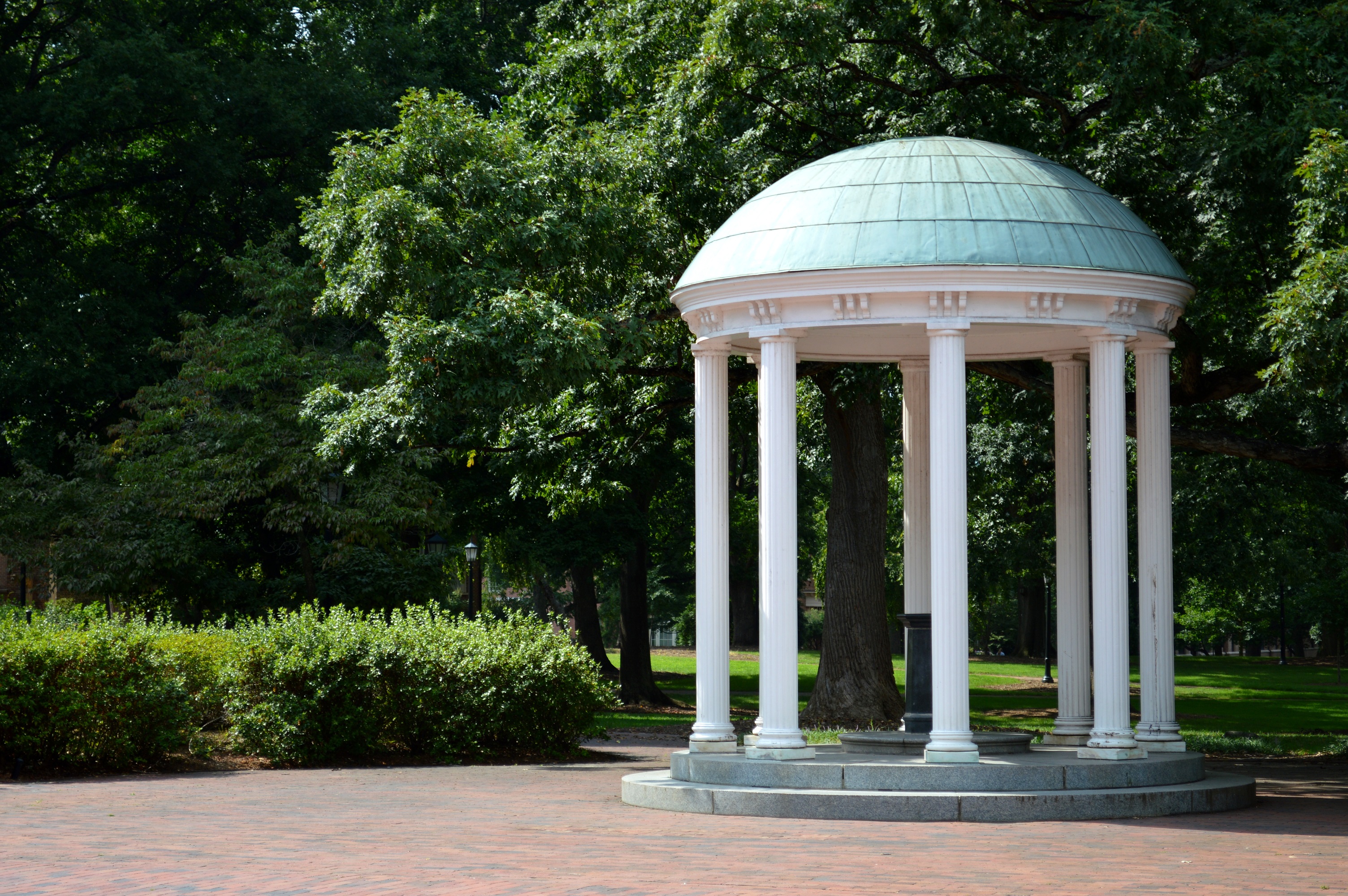 The Old Well is a popular spot for romantic moments with students at the University of North Carolina at Chapel Hill.
