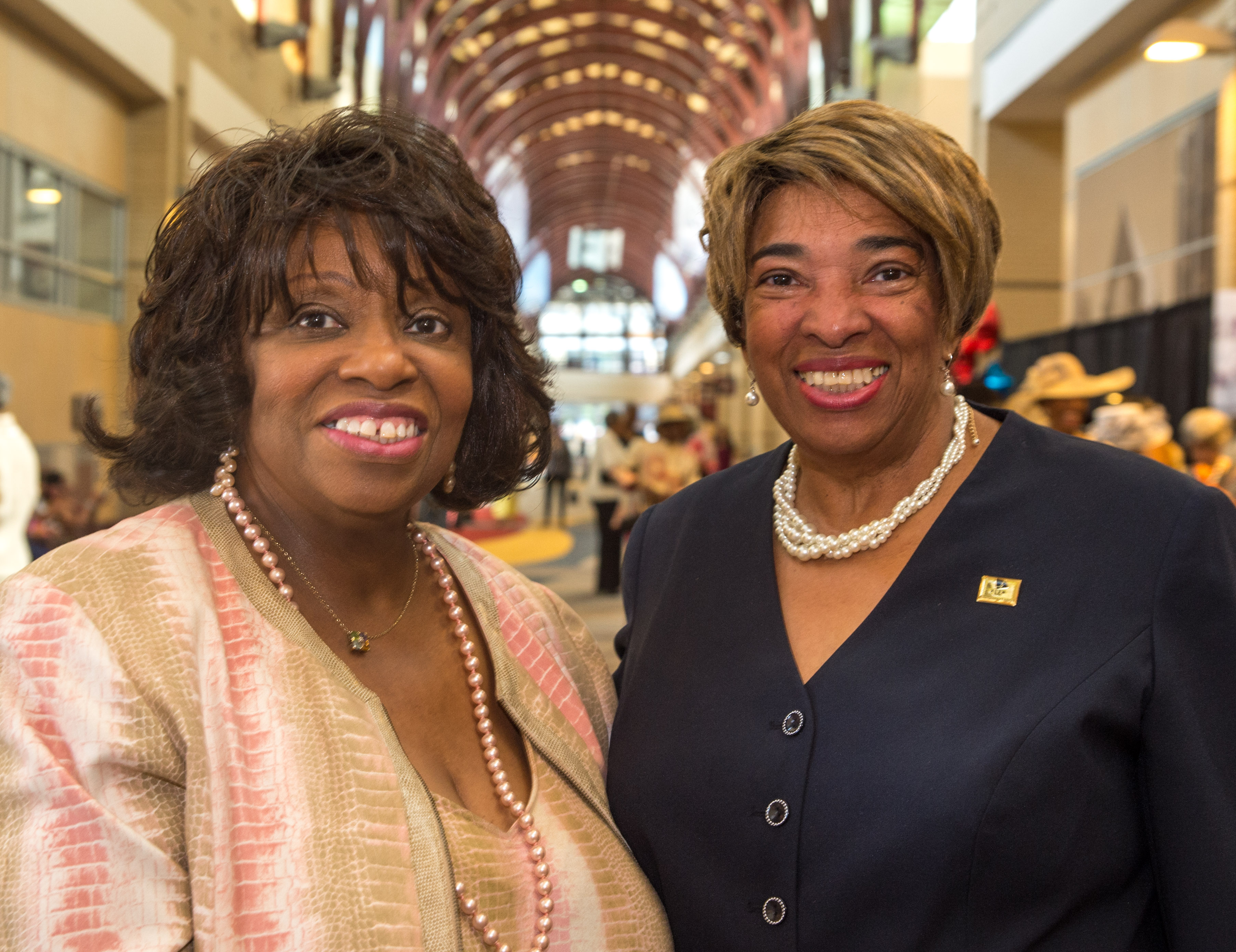 Gloria McClendon and JoAnne Favors