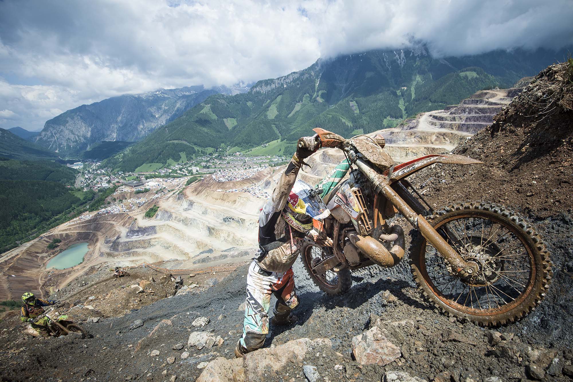 Dougie Lampkin performs at the Red Bull Hare Scramble in Eisenerz, Austria. Photo by Philip Platzer/Red Bull Content Pool.