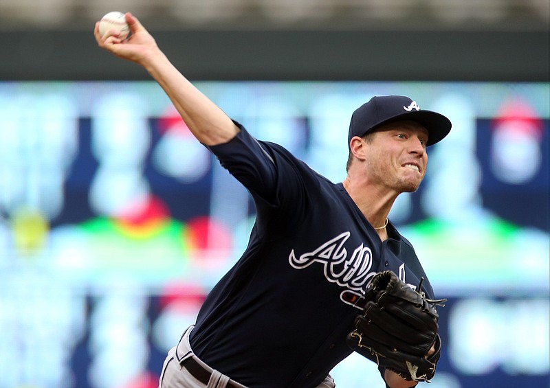 Braves continue torrid June, beat Twins in series opener