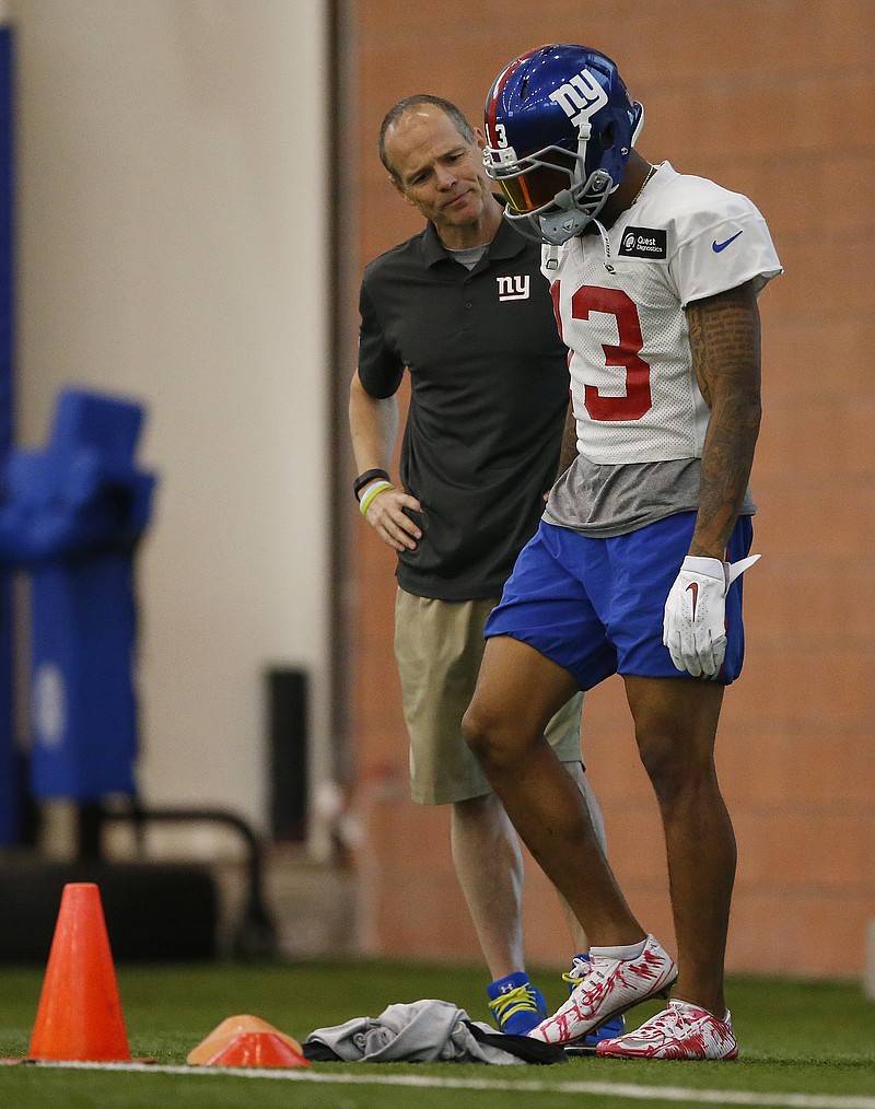 Odell Beckham Jr. calls former Giants teammate 'one of the best to ever put  on cleats