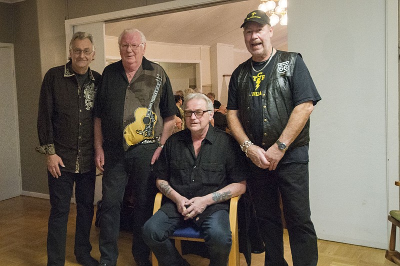The Cadillac Band features Anders Ehrenstrale on lead and rhythm guitar, Börje Hallberg, bass and vocals, Ulf Nilsson on drums and rhythm instruments and Janne "Lucas " Persson on piano, organ, accordion and harmonies.