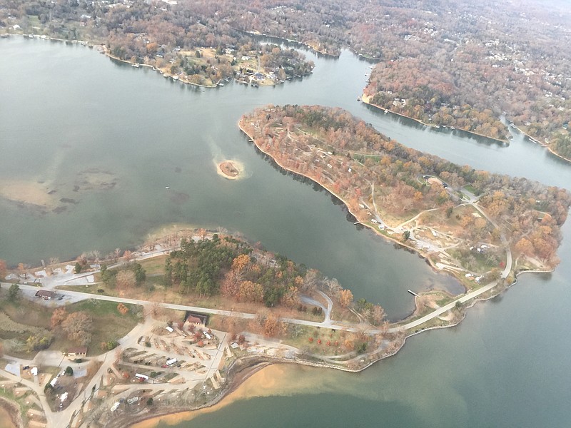 
The renovated Chester Frost Park includes 280 acres of campsites, boat docks, swimming beach, fishing piers,and a pavilliion on Chickamauga Lake.
