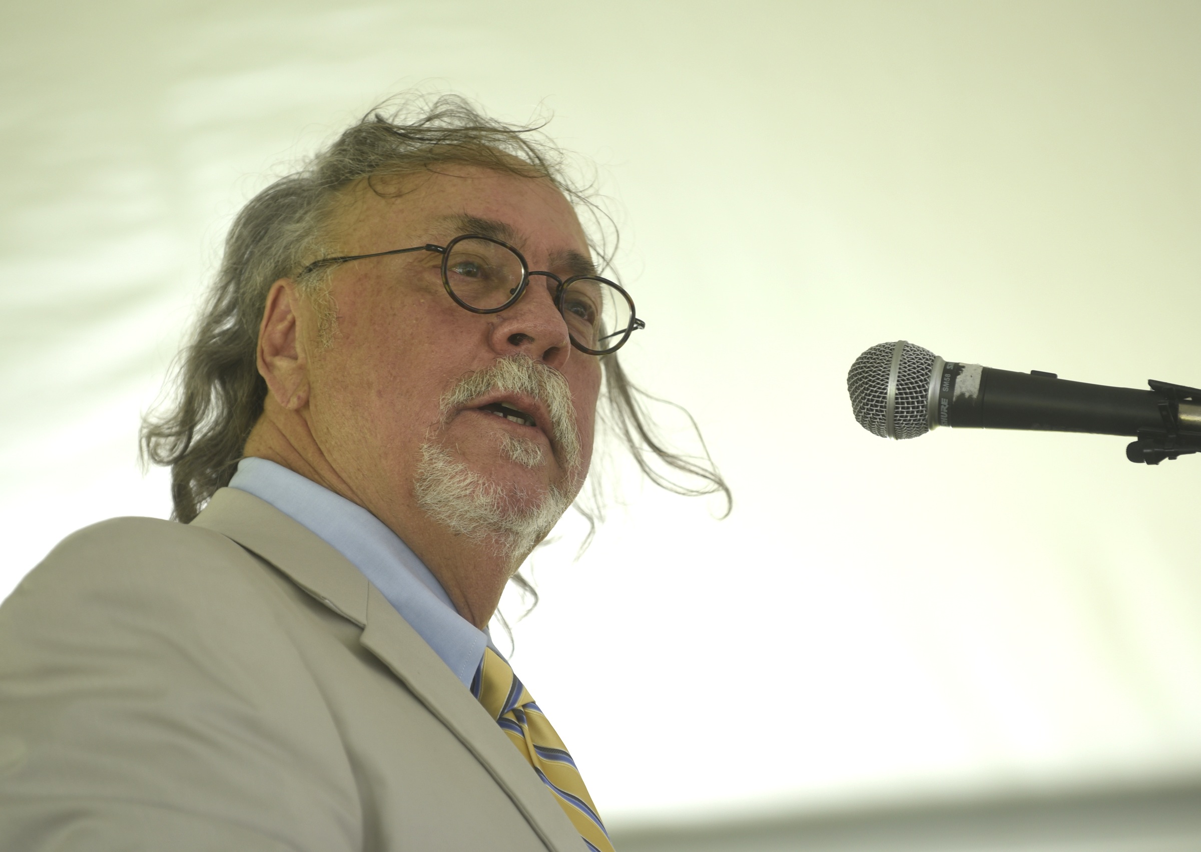 Jim Bowen speaks during grand opening of the 3-mile extension of the Riverwalk Friday, August 12, 2016.