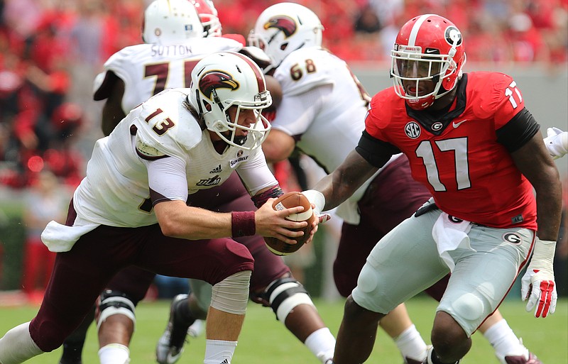 Georgia redshirt junior linebacker Davin Bellamy had 33 tackles and 5.5 tackles for loss last season.