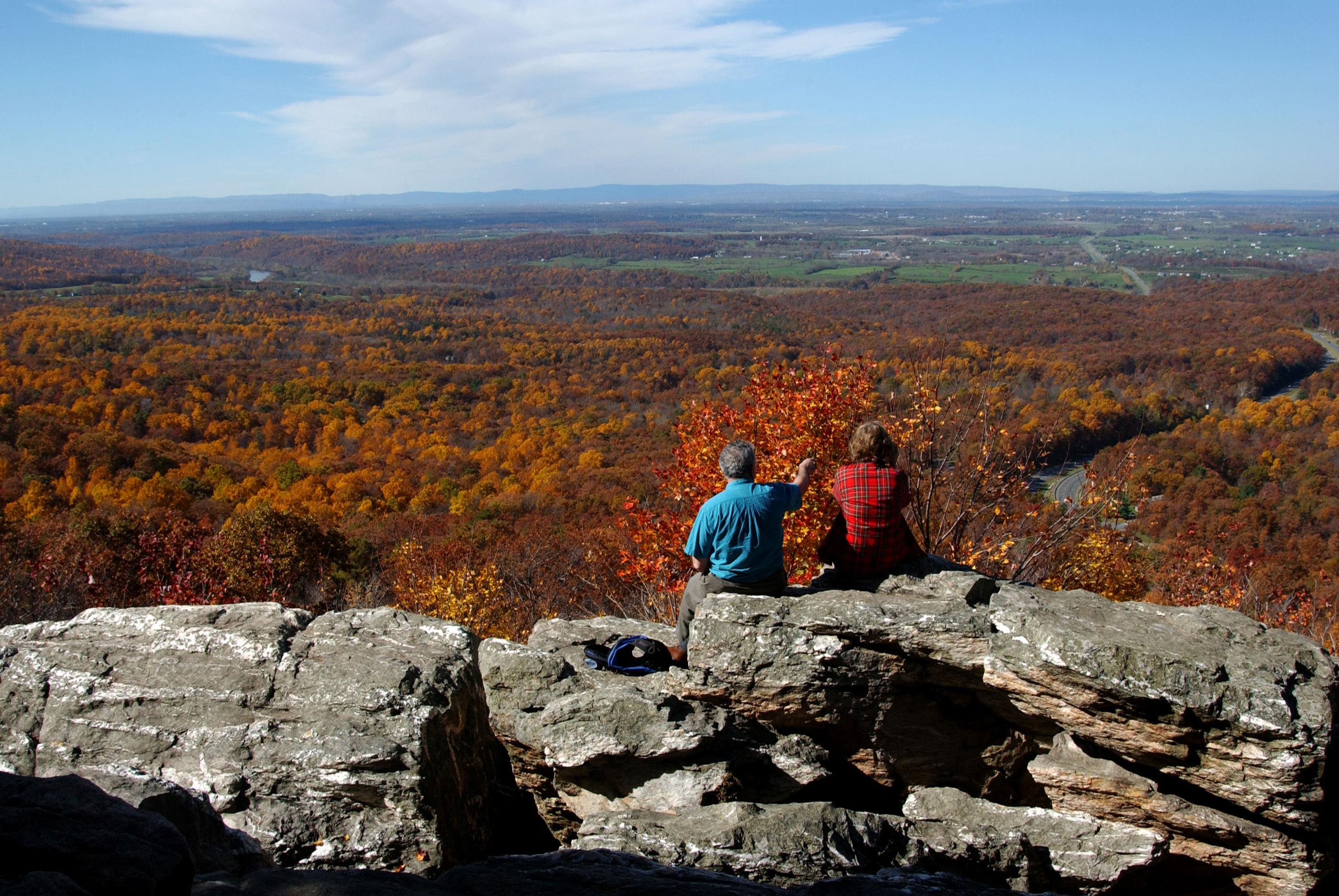 Shenandoah Valley Bear's Den