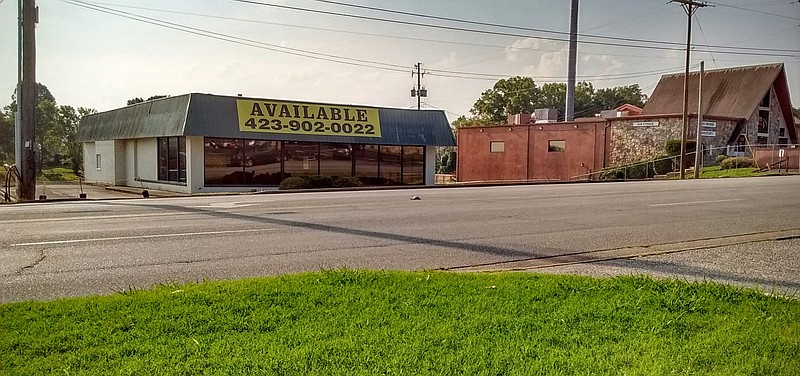 Mojo Burrito is expanding again, this time to a Hixson Pike building near Highway 153.