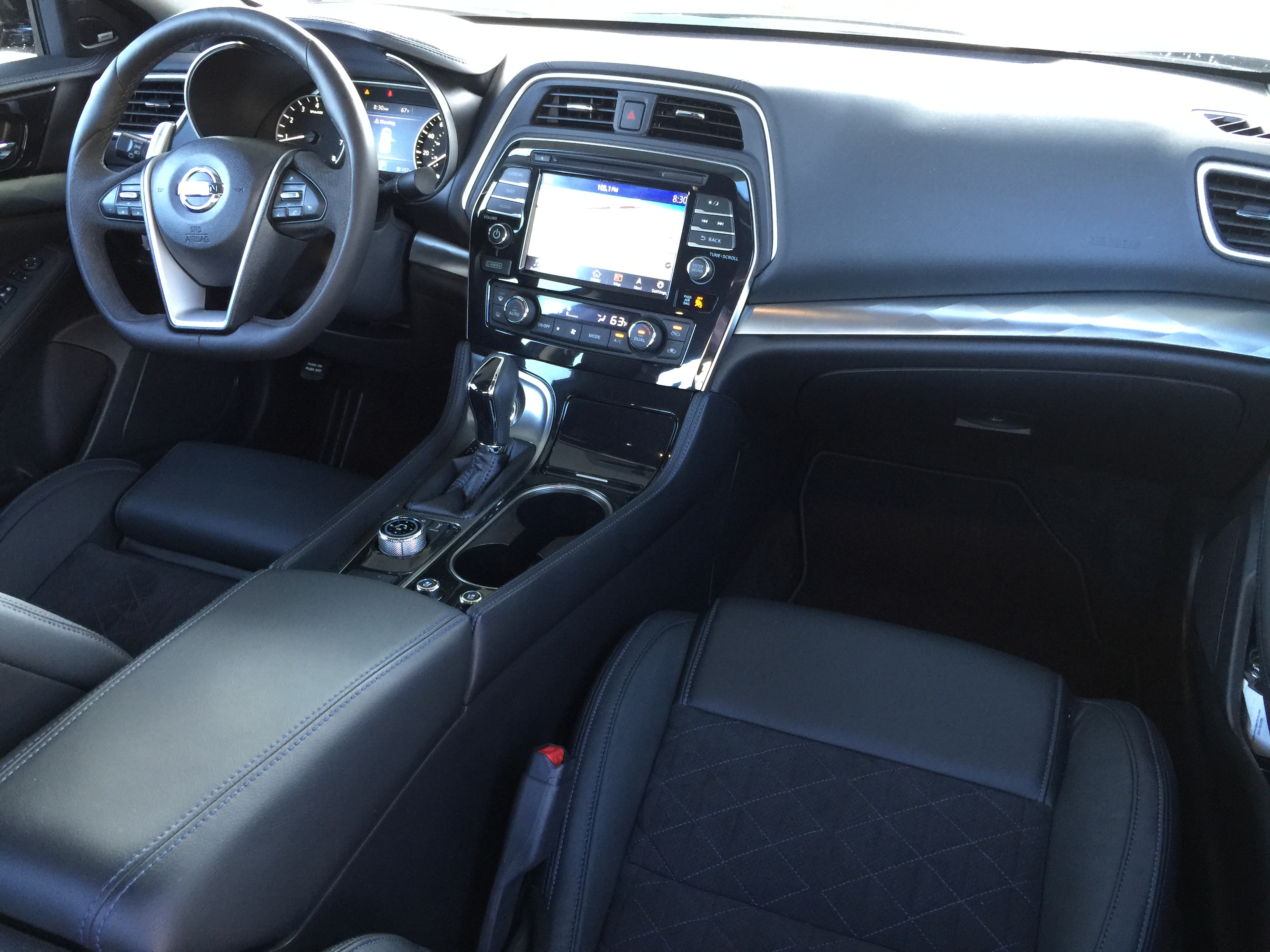 Nissan Maxima Interior