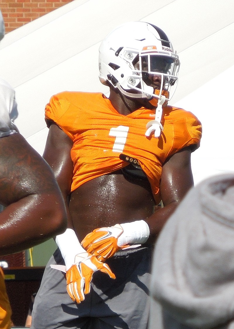 Defensive end Jonathan Kongbo looks on during Tennessee's practice on Aug. 18, 2016.