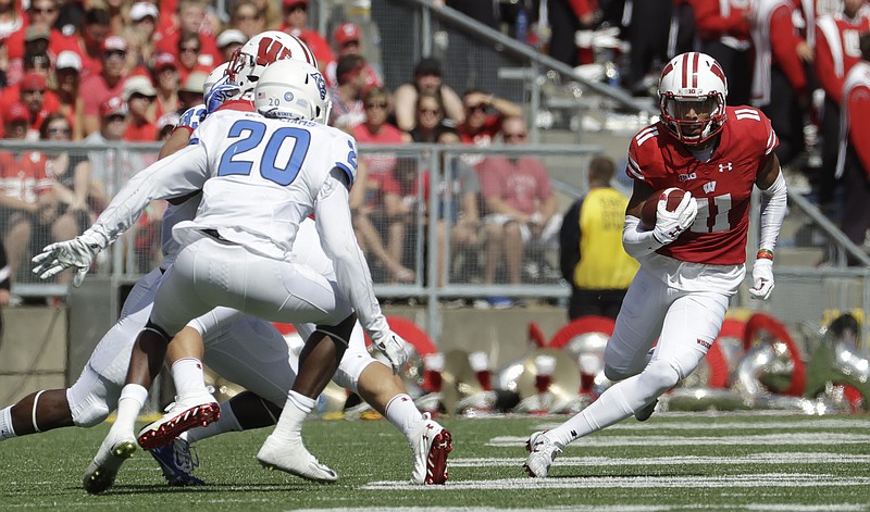 
              Wisconsin's Jazz Peavy runs during the first half of an NCAA college football game against Georgia State Saturday, Sept. 17, 2016, in Madison, Wis. (AP Photo/Morry Gash)
            