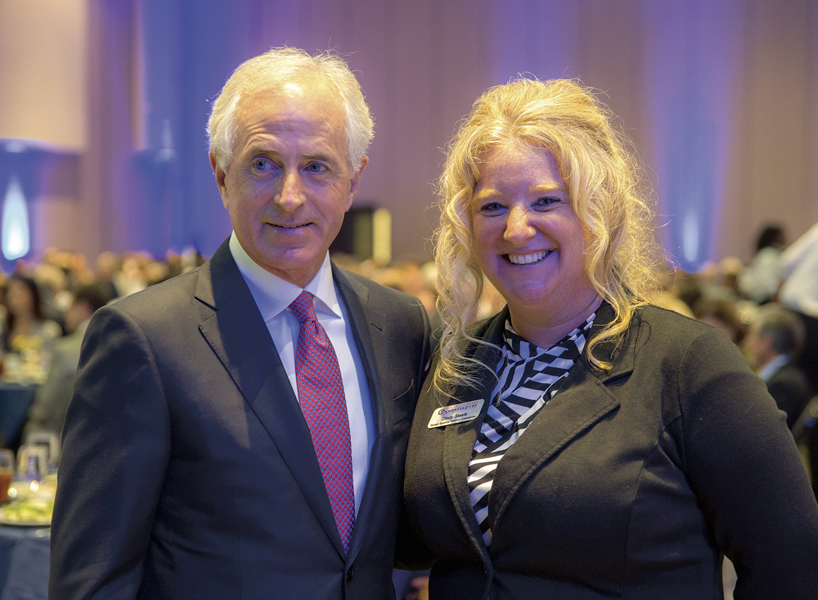 Senator Bob Corker and Ambassador of Year Cindy Steele