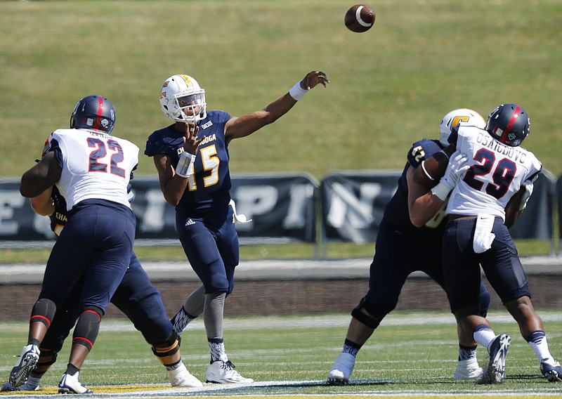 UTC quarterback Alejandro Bennifield passes during the Mocs' home football game against the Samford Bulldogs at Finley Stadium on Saturday, Sept. 24, 2016, in Chattanooga, Tenn.